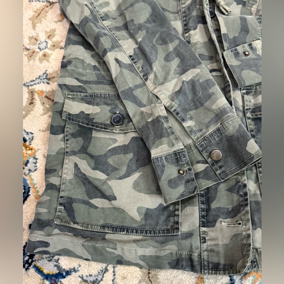 Lucky Brand Camo Jacket - Picture 6 of 7